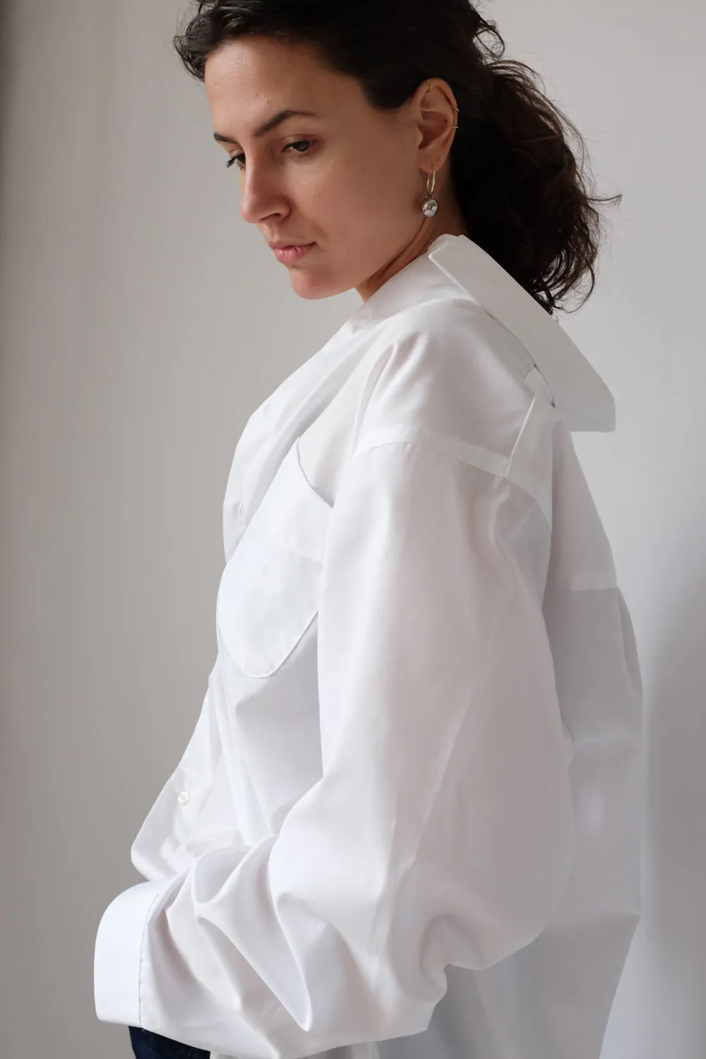 CLASSY VINTAGE WHITE OVERSHIRT