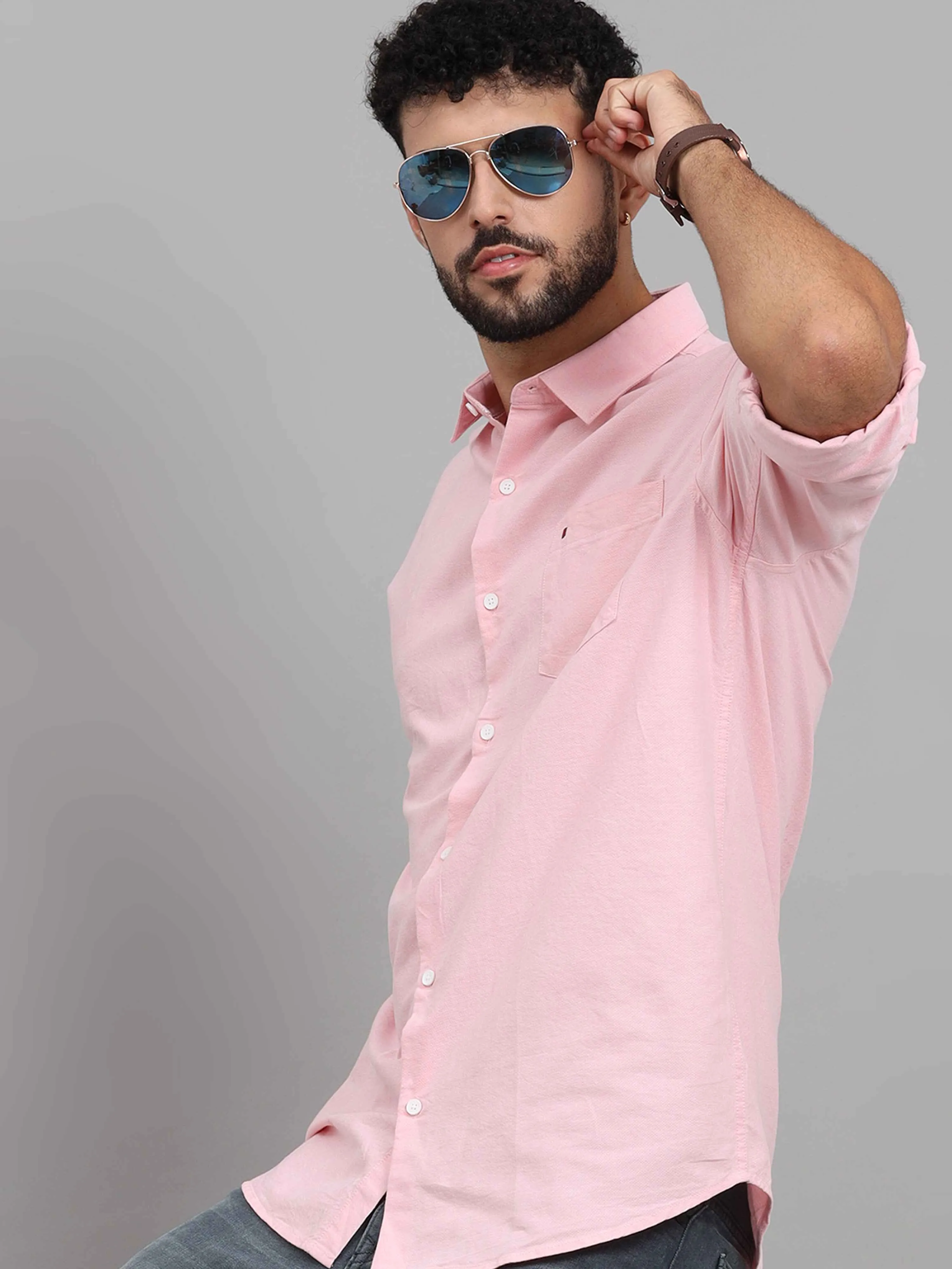 Men's Pink Slim Fit Solid Full Sleeves Casual Shirts